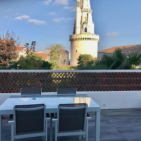 Vue Superbe Sur Tour De La Lanterne T2 Avec Terrasse Remparts 2 Apartment La Rochelle  Exterior photo